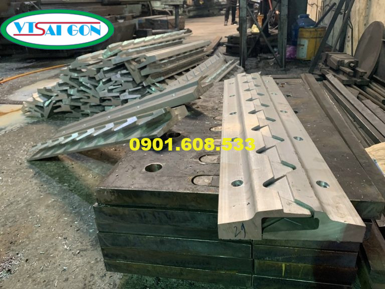 Khe co giãn nền nhà xưởng